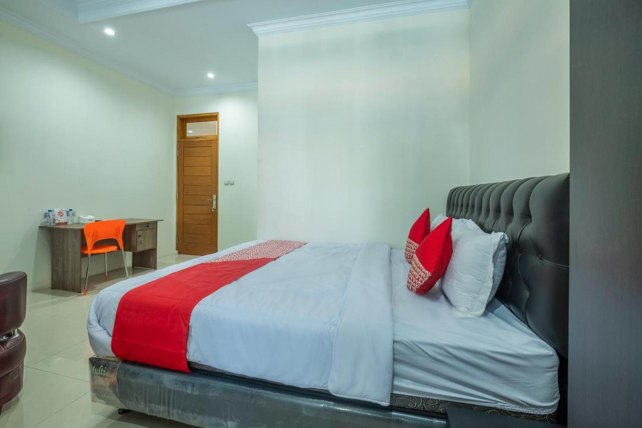 Oyo 2259 Zleepy Ks Tubun Hotell Cirebon Eksteriør bilde