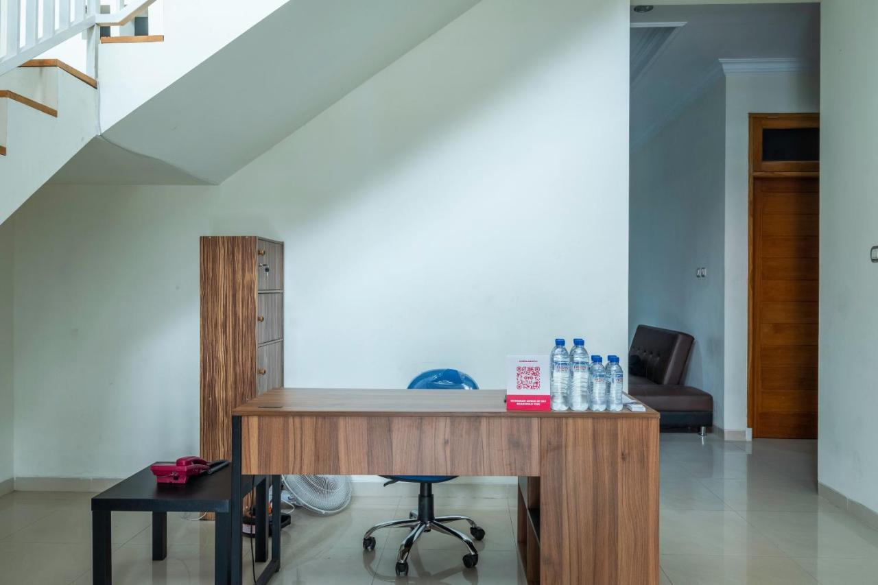 Oyo 2259 Zleepy Ks Tubun Hotell Cirebon Eksteriør bilde